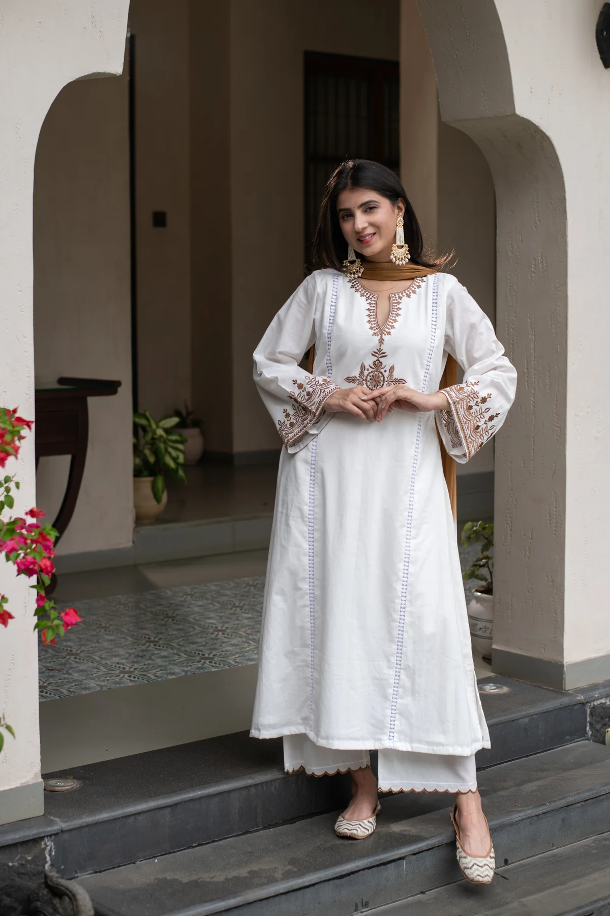 Elegant White Embroidered Kurta Palazzo Dupatta Set For Women With Ombre Shaded Dupatta