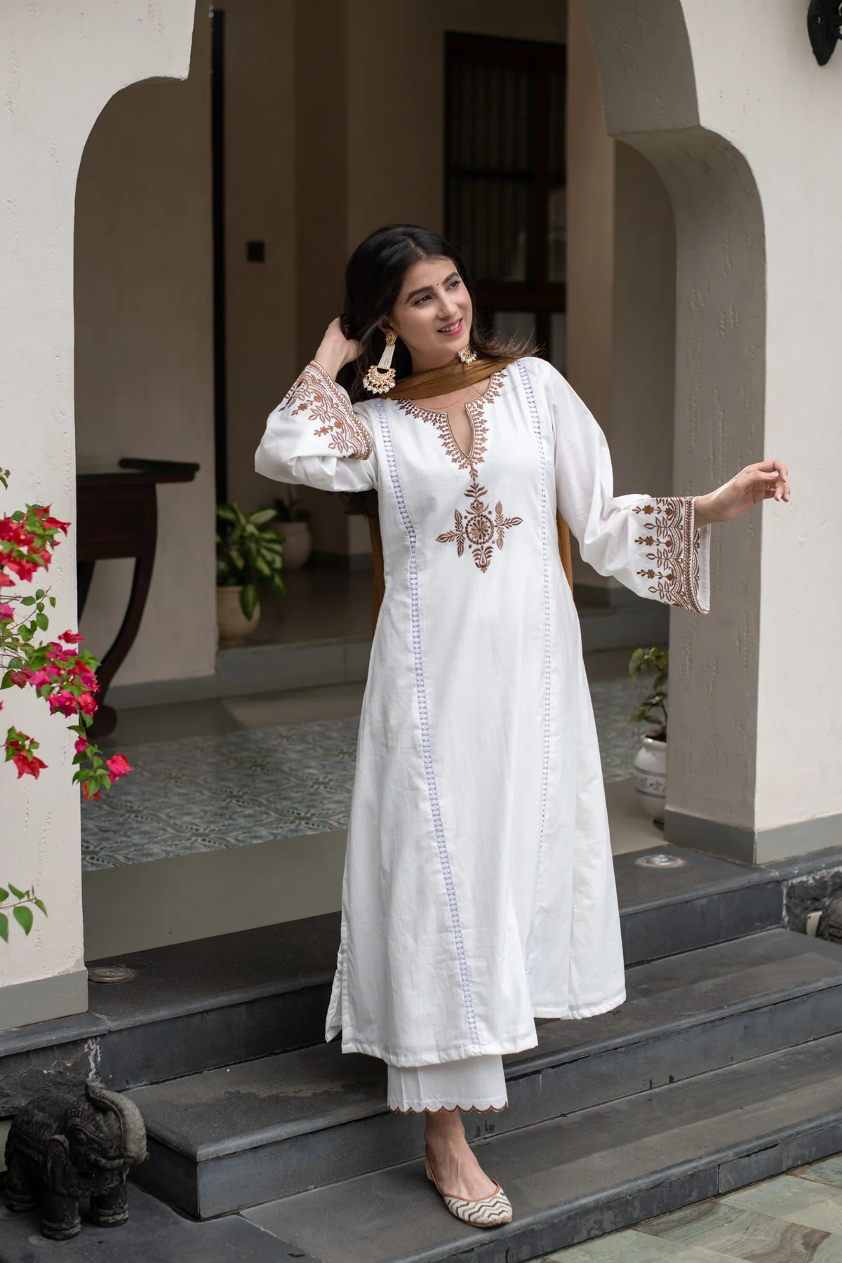 Elegant White Embroidered Kurta Palazzo Dupatta Set For Women With Ombre Shaded Dupatta