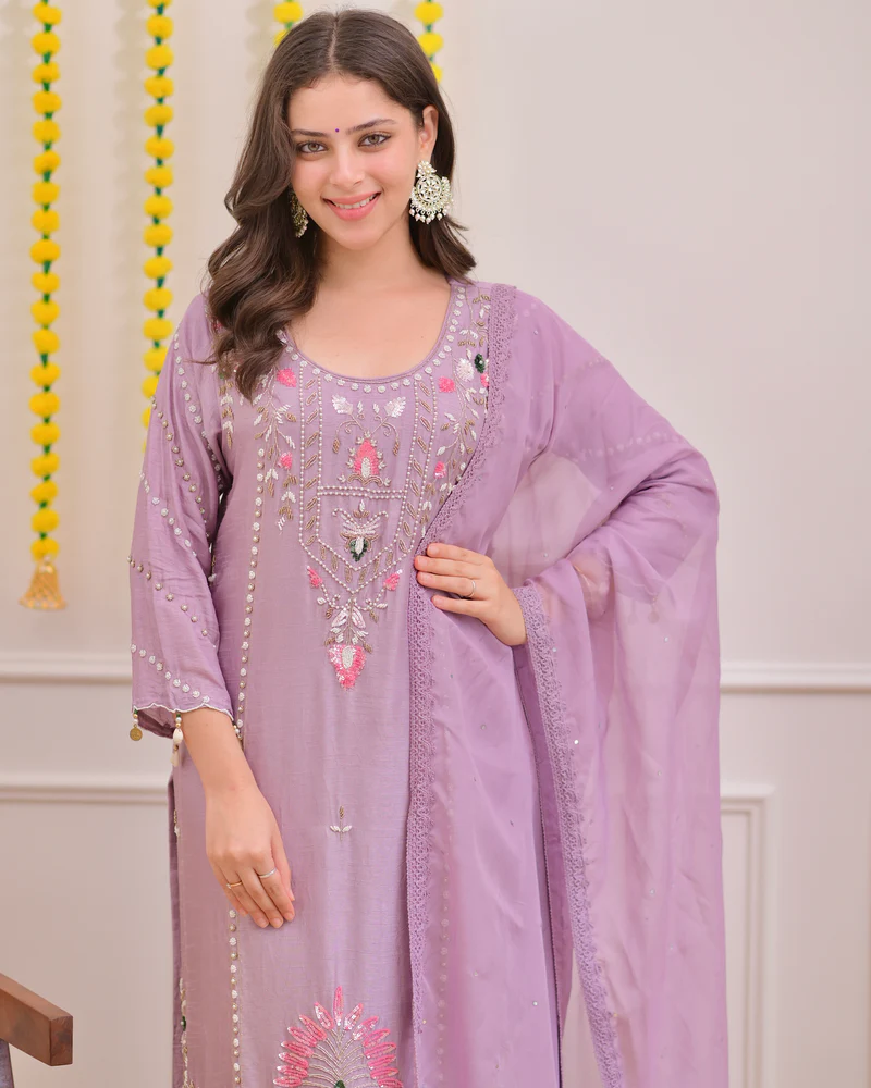 Lavender Luxe Embroidered 3-Piece Suit with Intricate Handwork, Scalloped Hem & Sheer Dupatta
