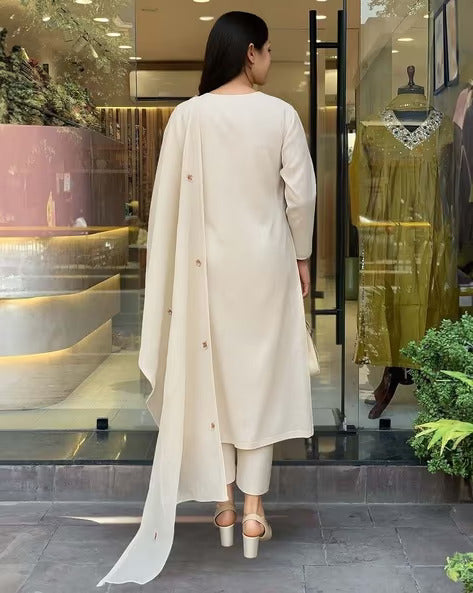 Classic Off-White Embroidered Kurta Set with Delicate Lace Accents and Earthy Floral Tones