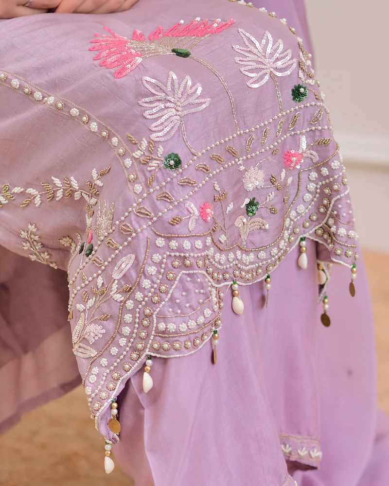Lavender Luxe Embroidered 3-Piece Suit with Intricate Handwork, Scalloped Hem & Sheer Dupatta