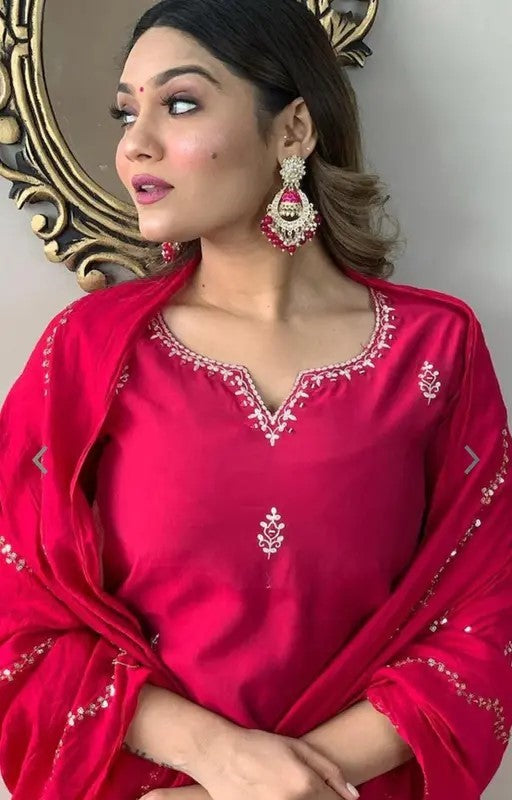 Royal Rani Pink Pure Silk Kurta Set With Zardosi Embroidery & Matching Chiffon Dupatta